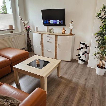 Private Ferienwohnung Seestadt Grossraeschen Buitenkant foto